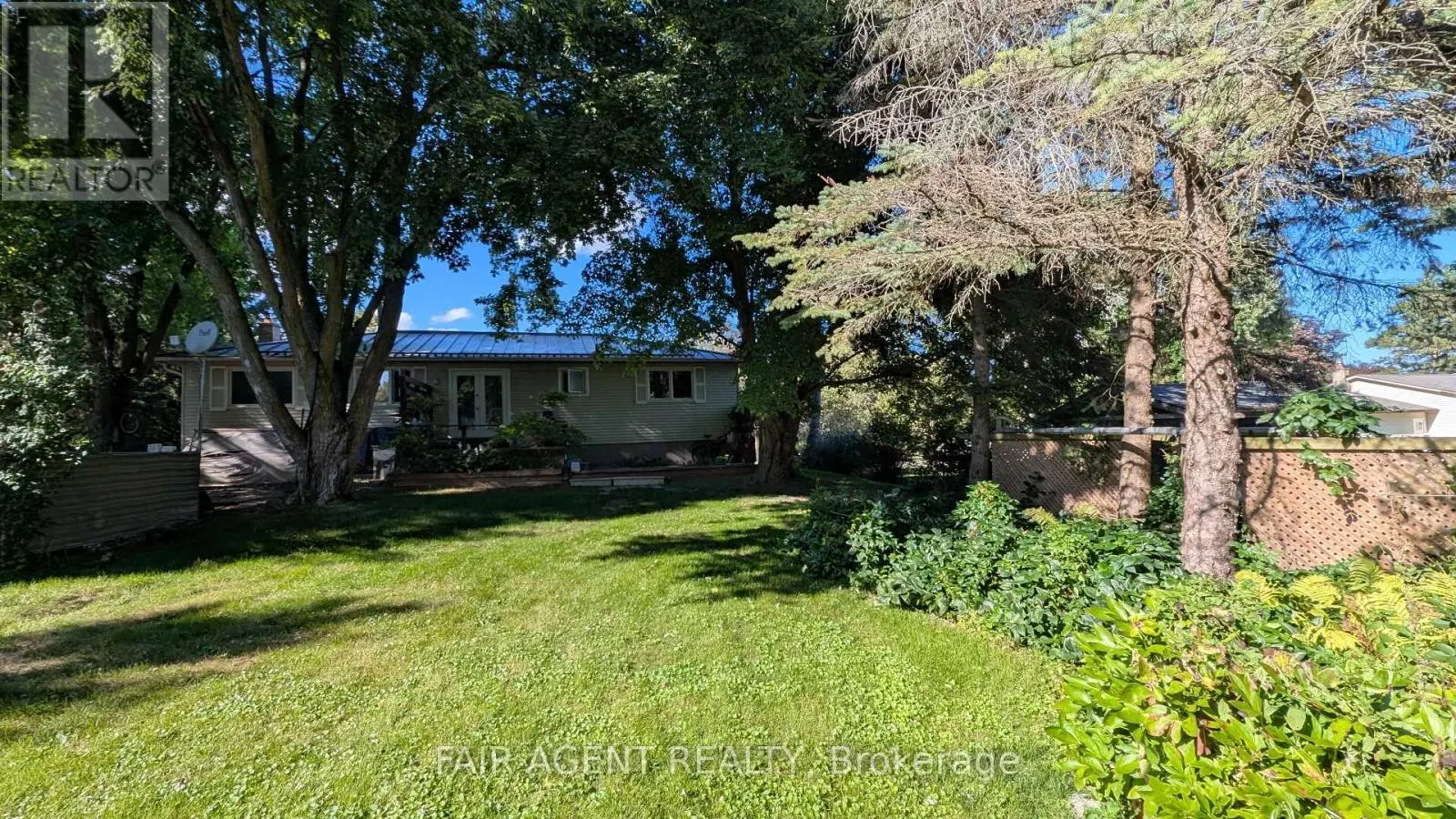 33 MAYNARD DRIVE