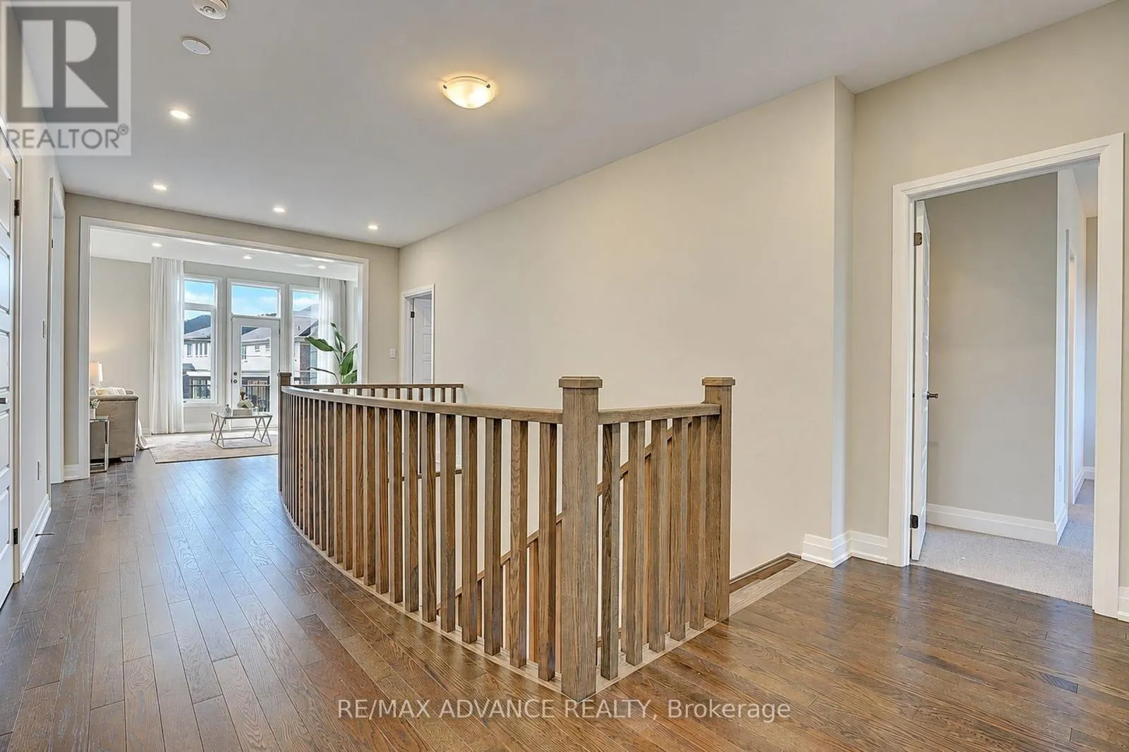 15 KENNETH CAMPBELL COURT
