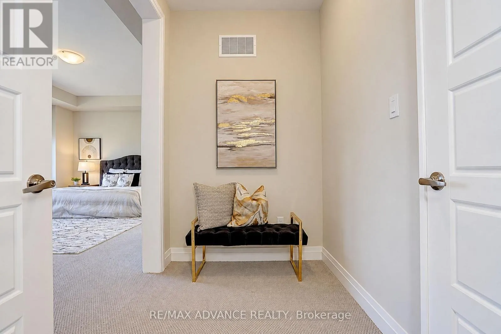 15 KENNETH CAMPBELL COURT
