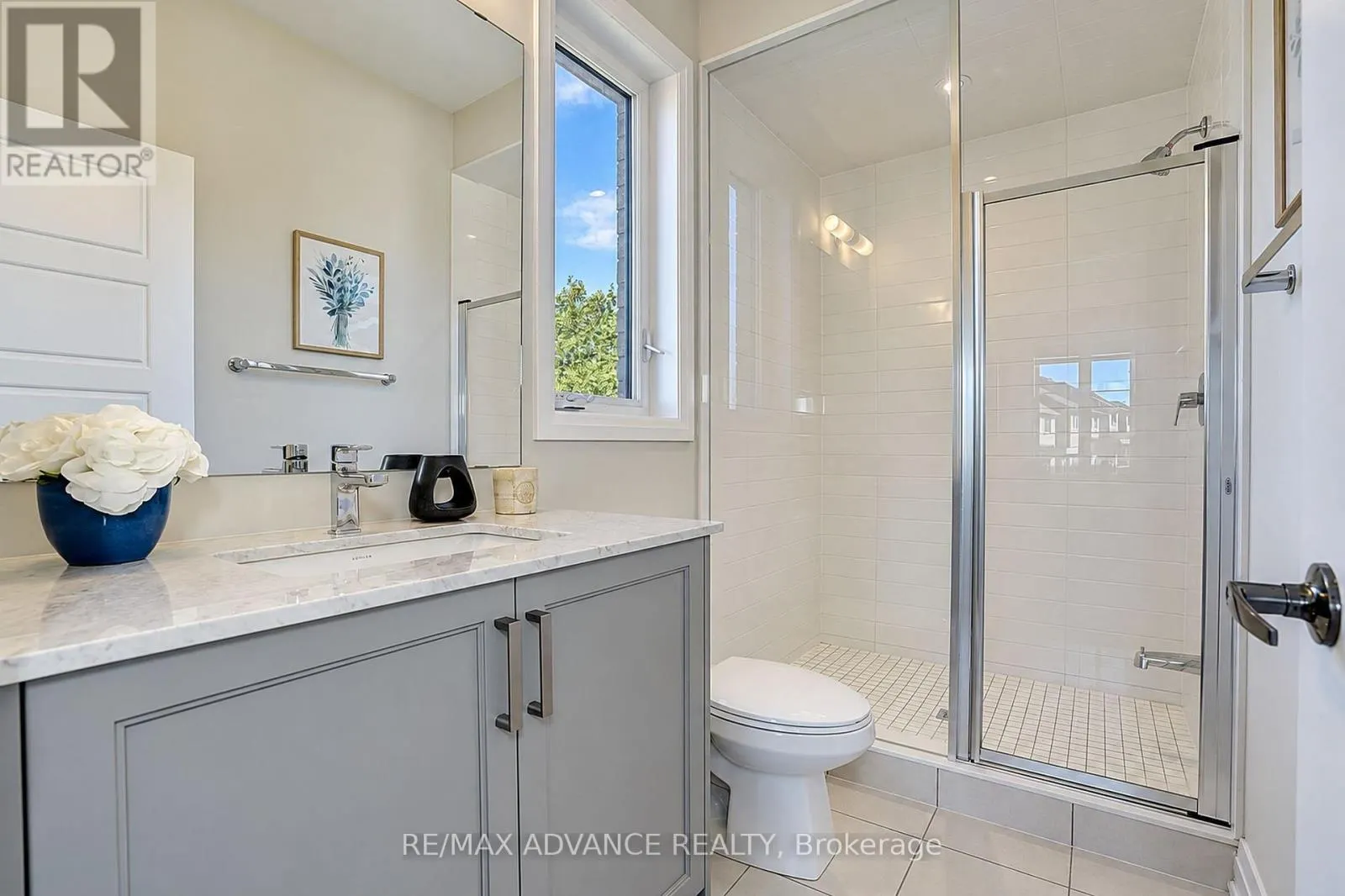 15 KENNETH CAMPBELL COURT