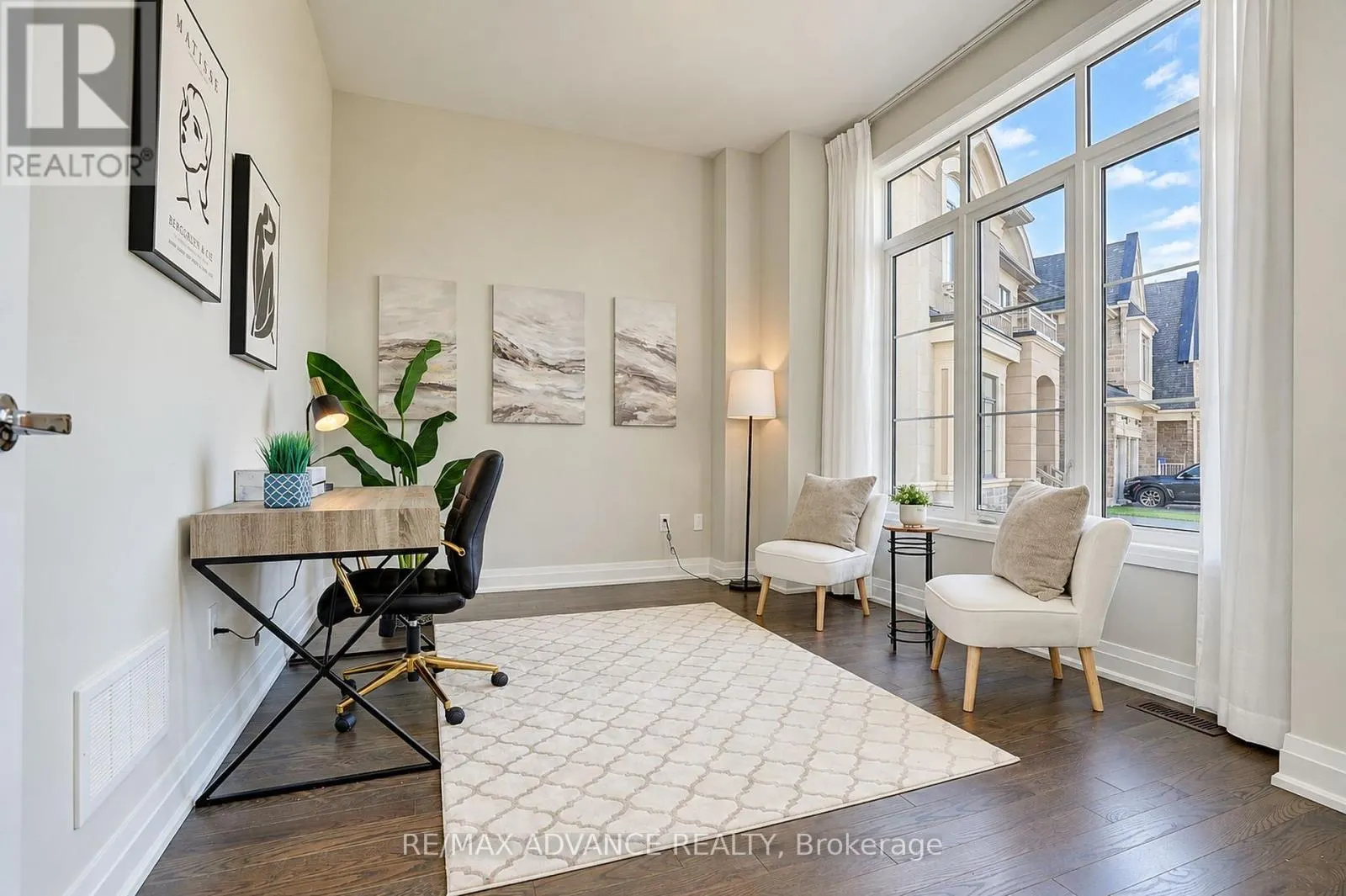 15 KENNETH CAMPBELL COURT