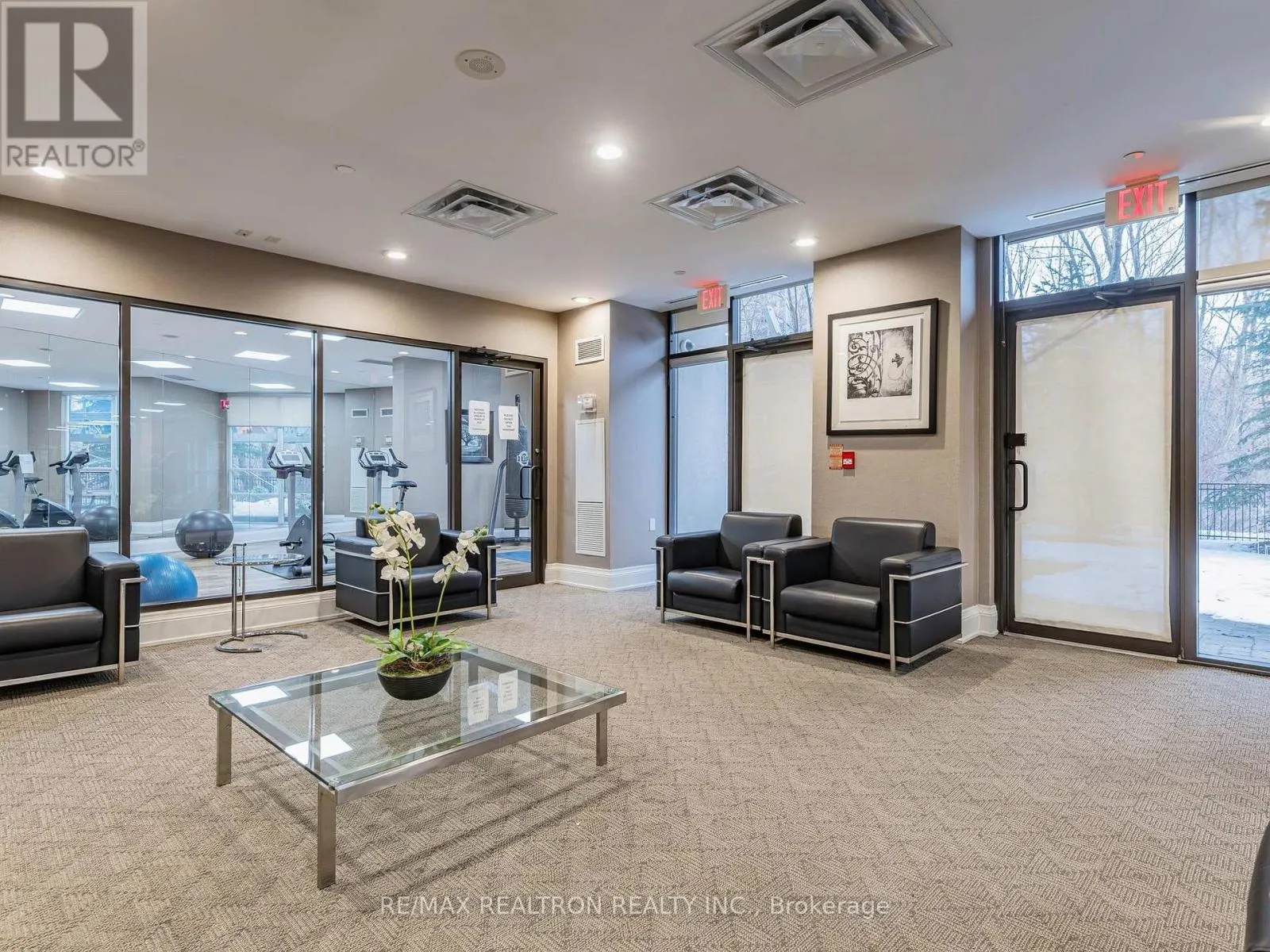 401 - 9225 JANE STREET