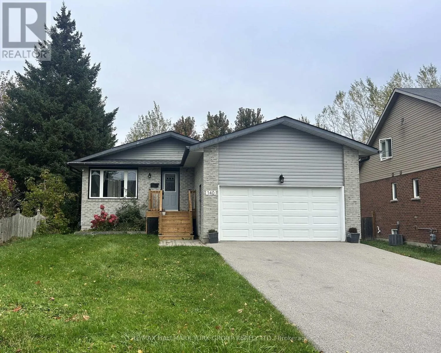 LOWER - 140 RIVEREDGE DRIVE