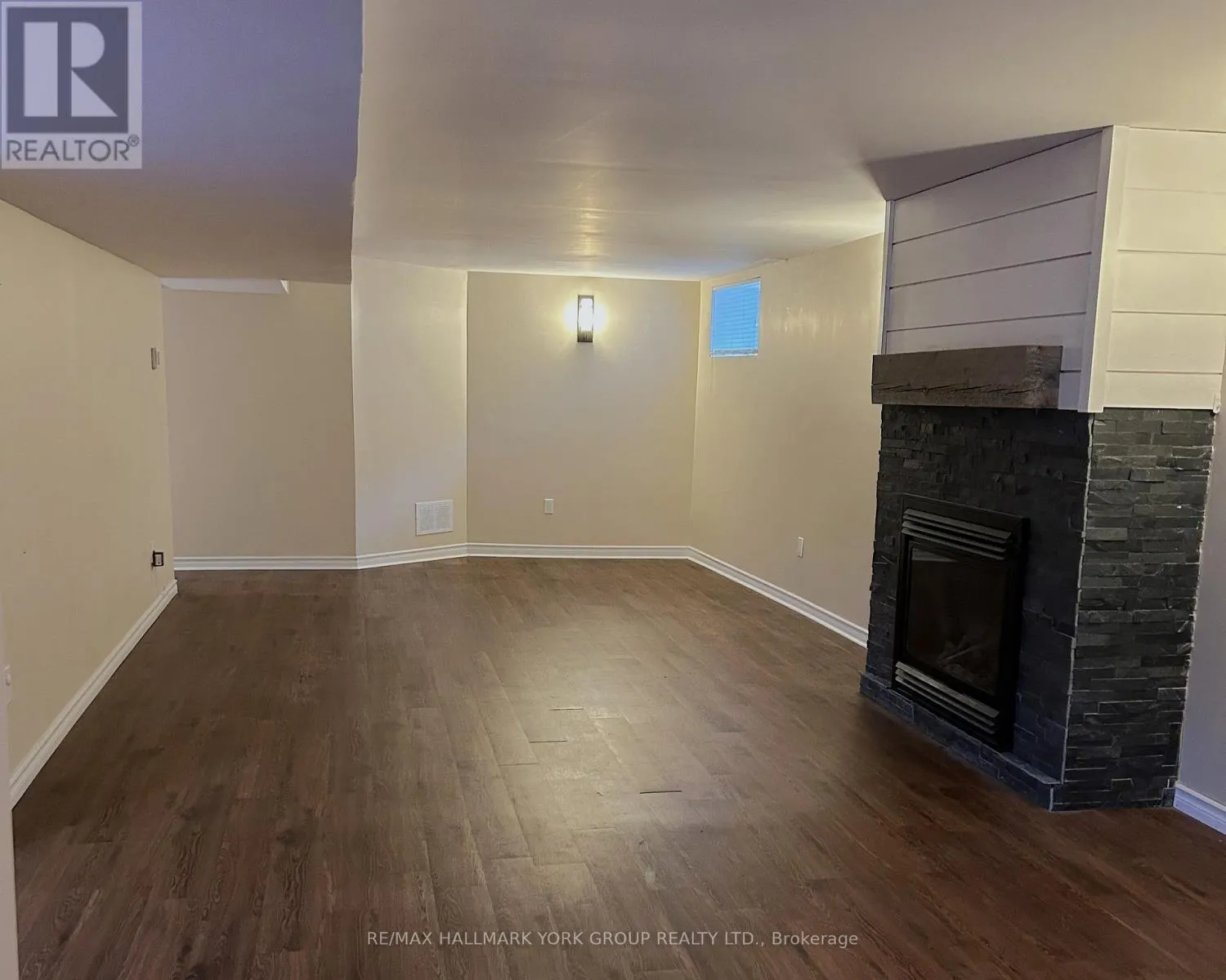 LOWER - 140 RIVEREDGE DRIVE