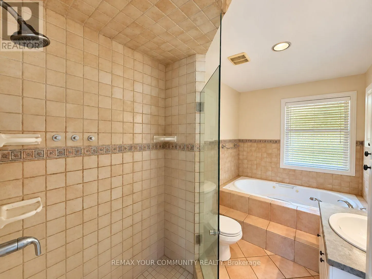8 HILLSIDE AVENUE