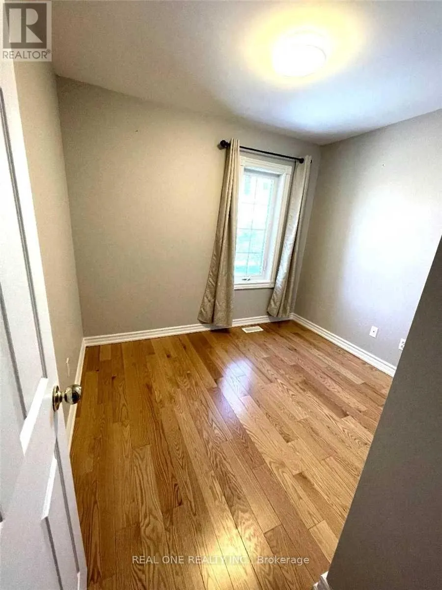 80 BAYWELL CRESCENT