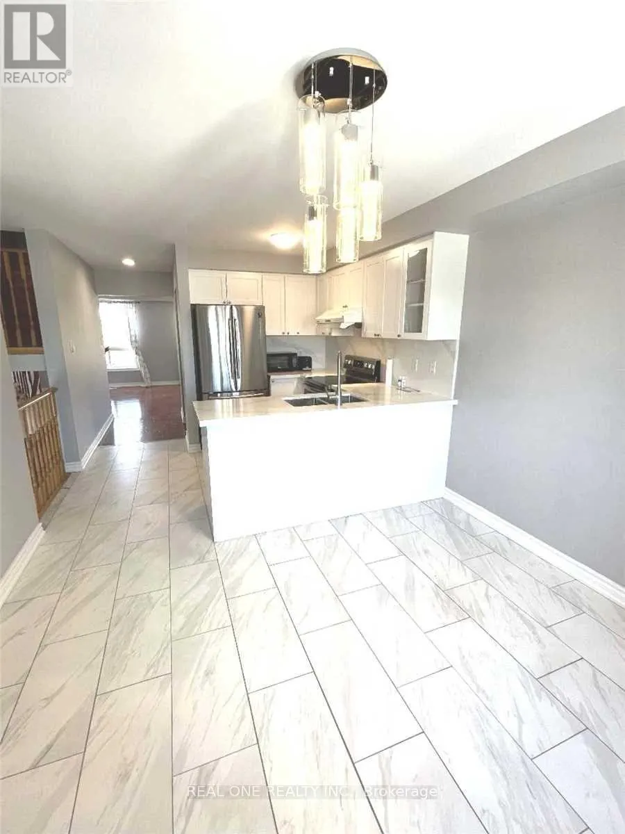80 BAYWELL CRESCENT