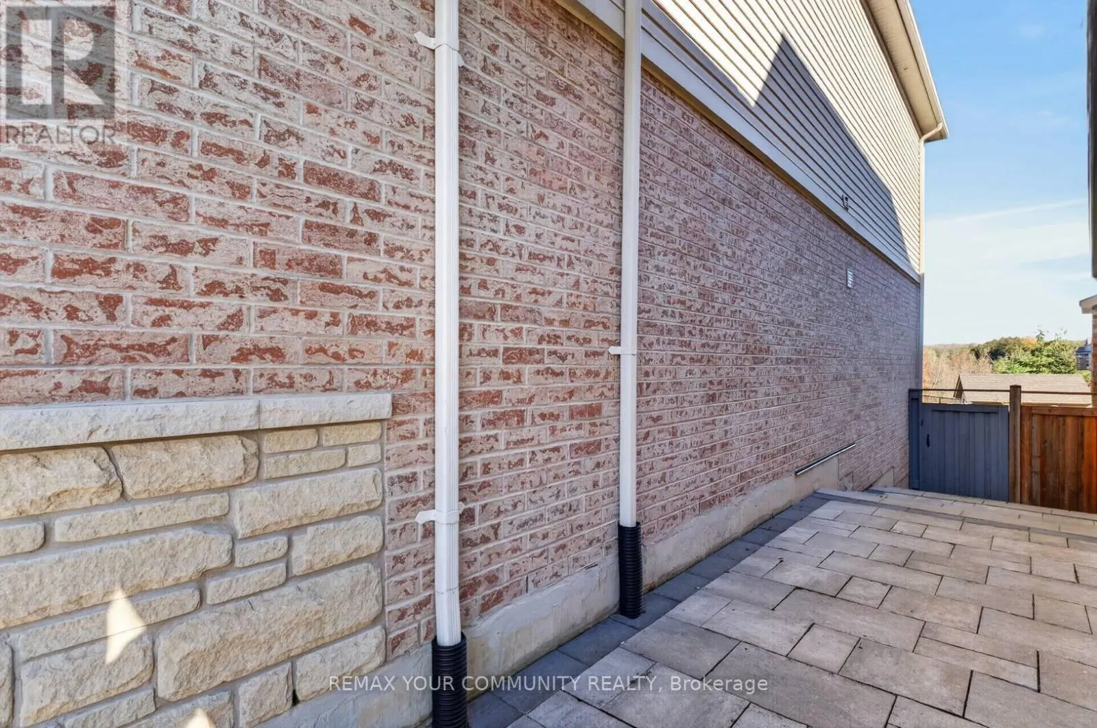124 MCGAHEY STREET