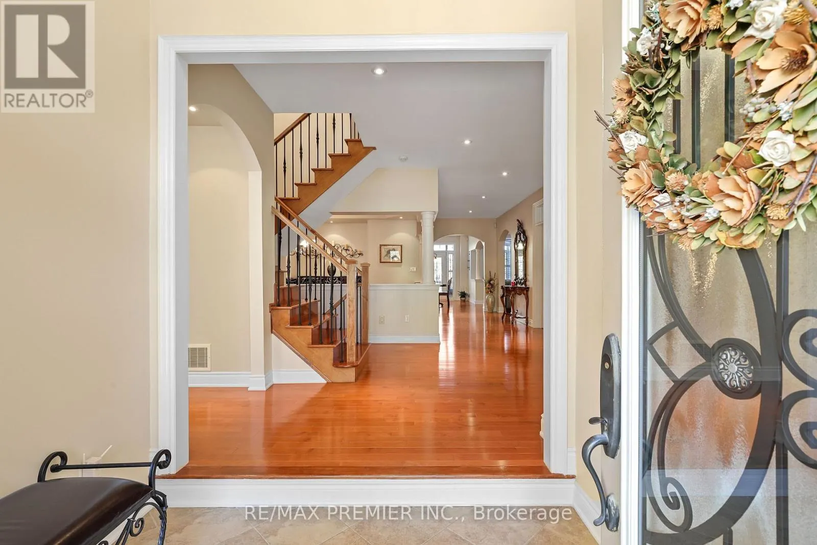 9 MIGONETTE STREET