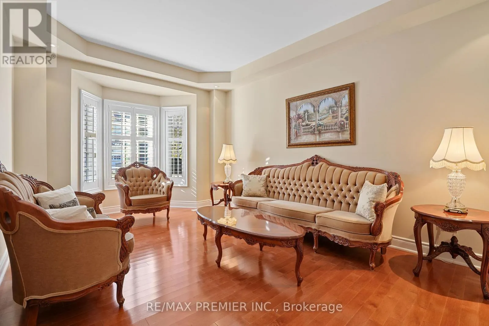 9 MIGONETTE STREET