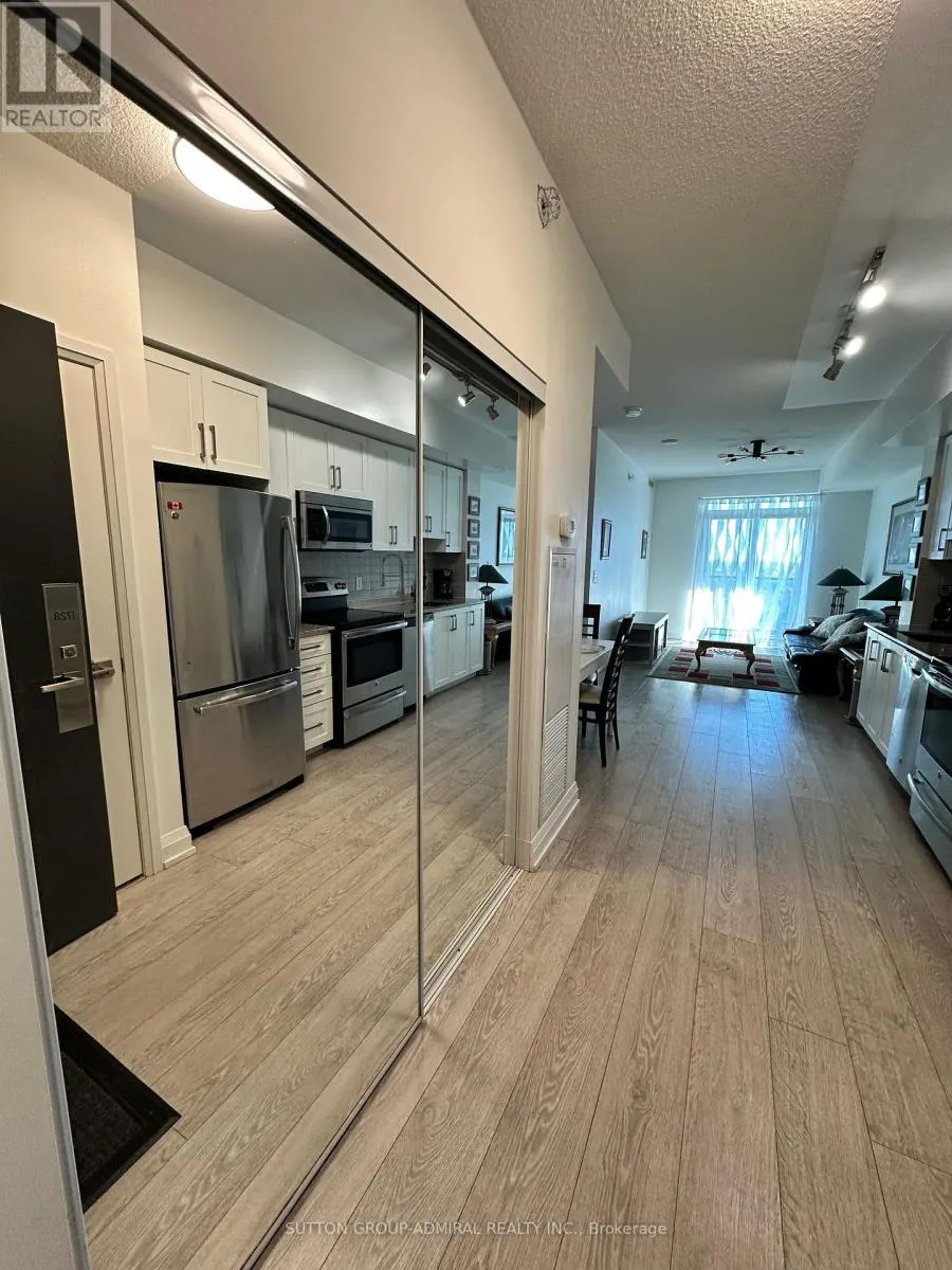 1728 - 7161 YONGE STREET
