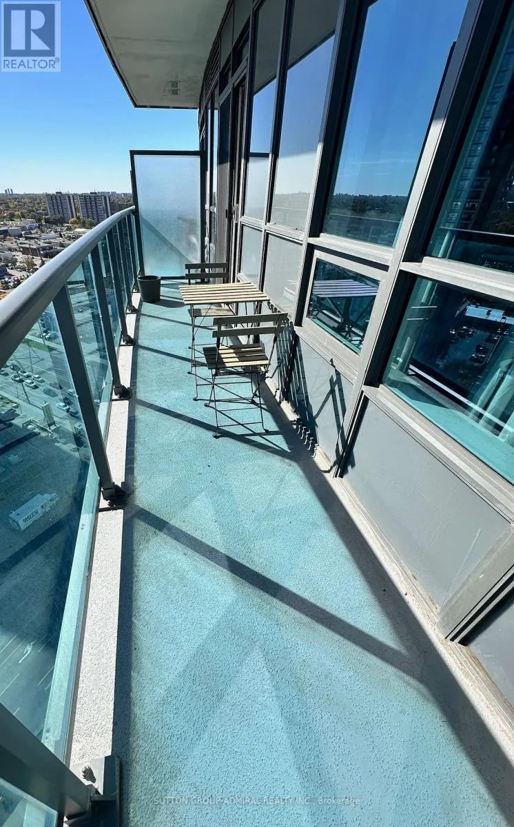 1728 - 7161 YONGE STREET