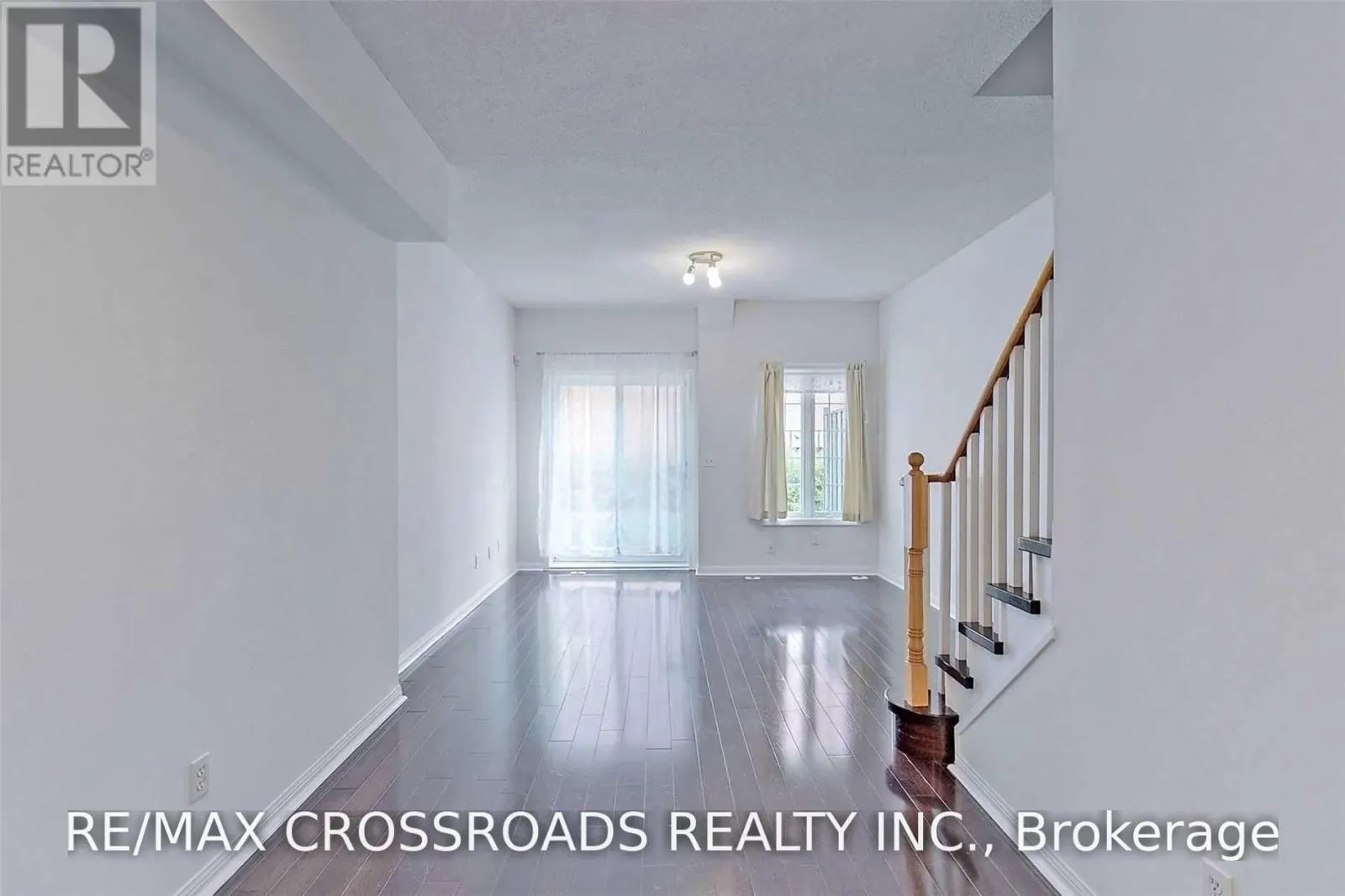 9 - 22 ST MORITZ WAY