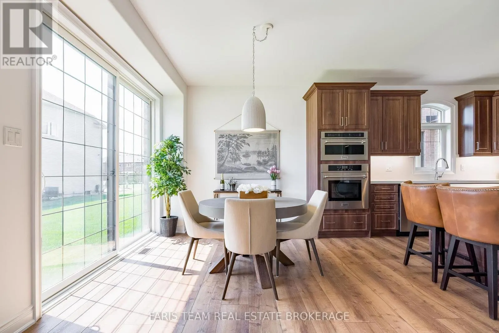 63 WOOD CRESCENT