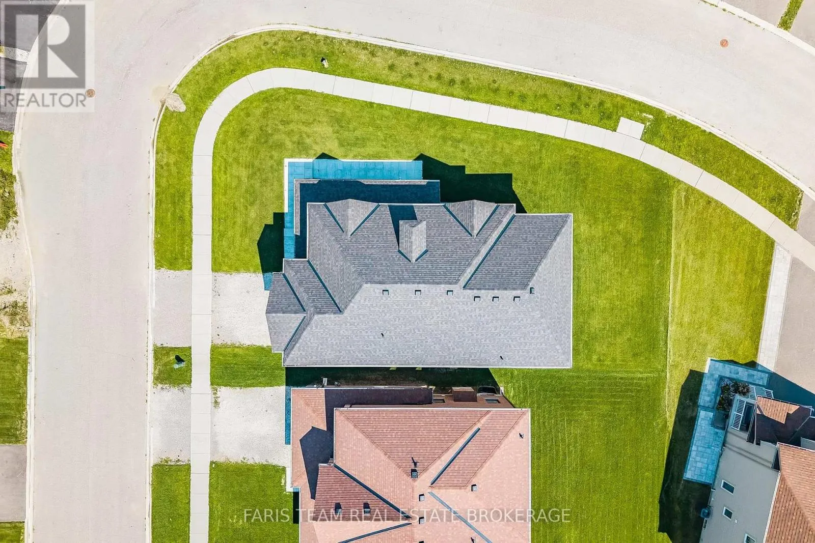 63 WOOD CRESCENT