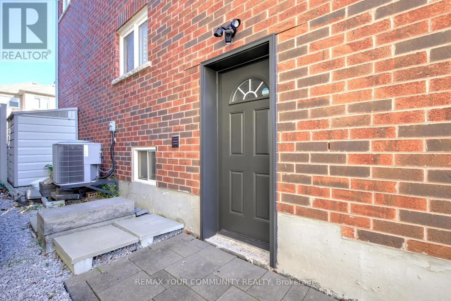108 GOLDEN FOREST ROAD