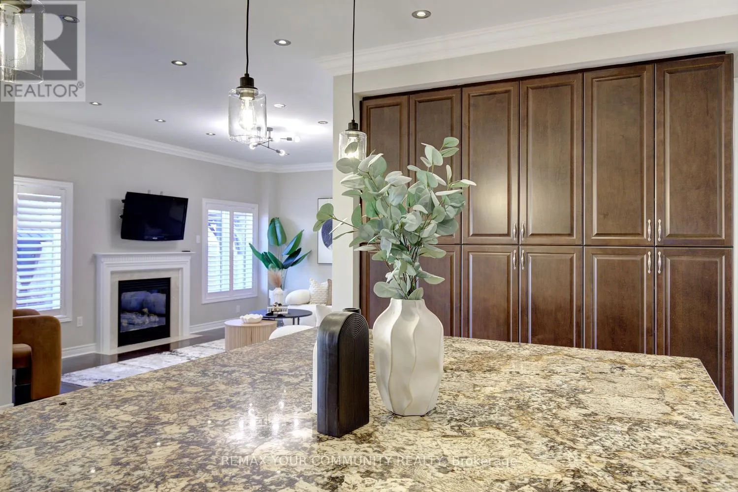 108 GOLDEN FOREST ROAD