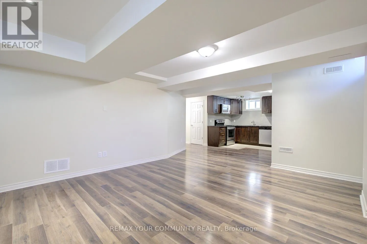 108 GOLDEN FOREST ROAD