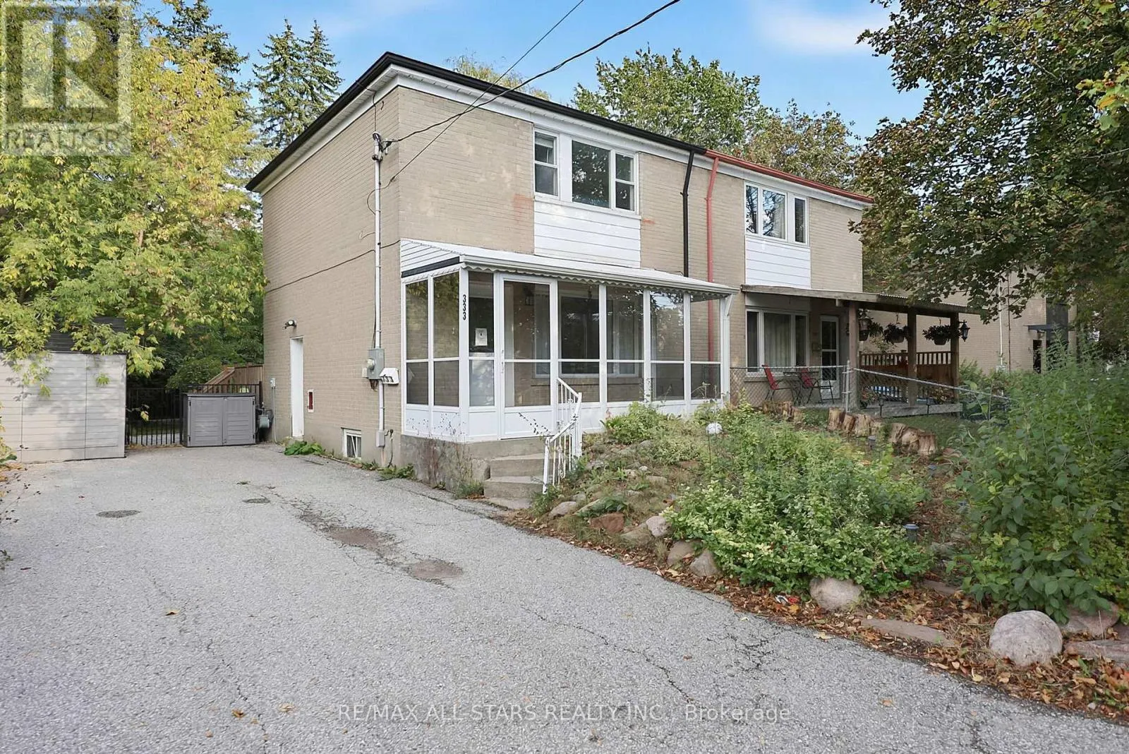 333 NEAL DRIVE