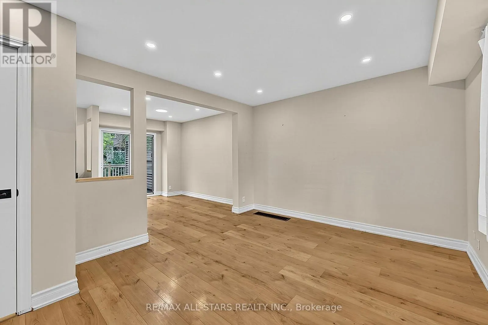 333 NEAL DRIVE