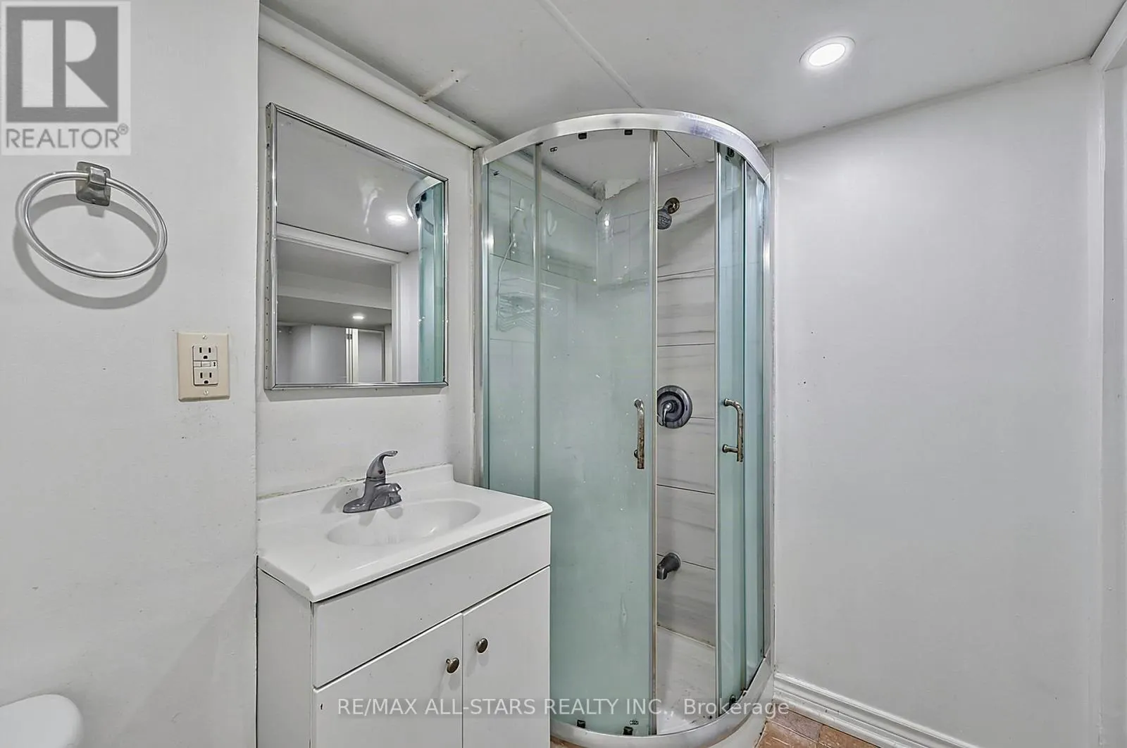 333 NEAL DRIVE