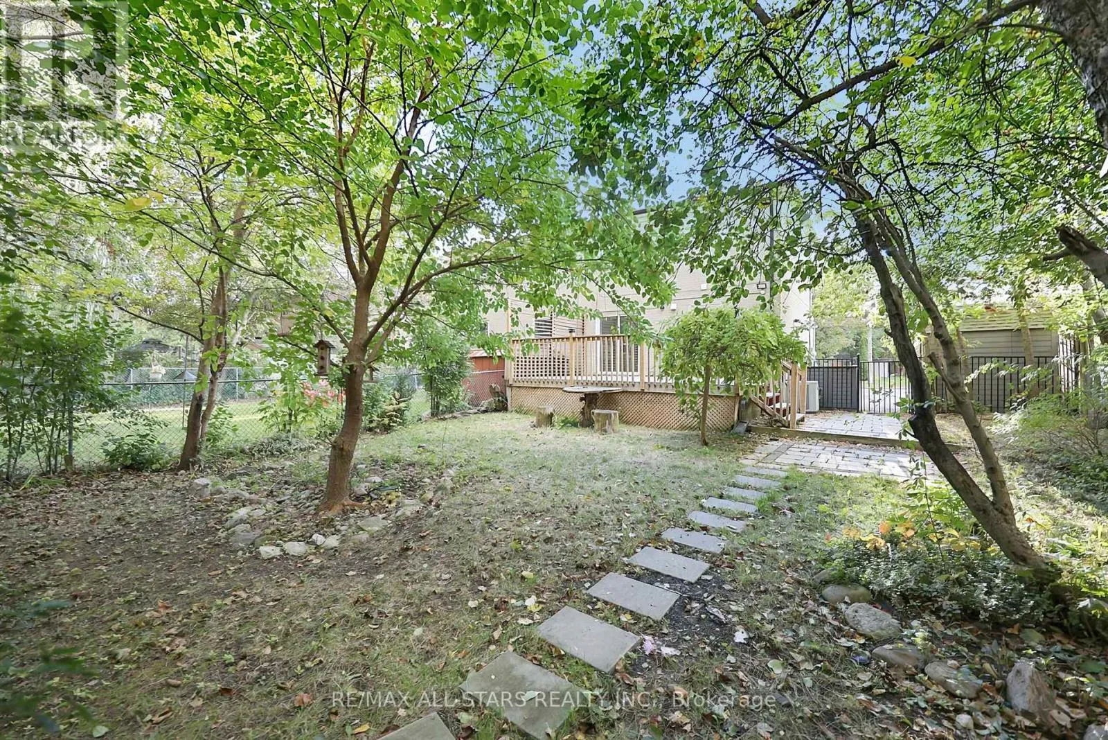 333 NEAL DRIVE