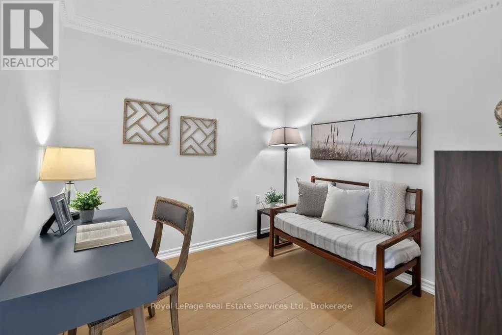 1002 - 9015 LESLIE STREET #1002