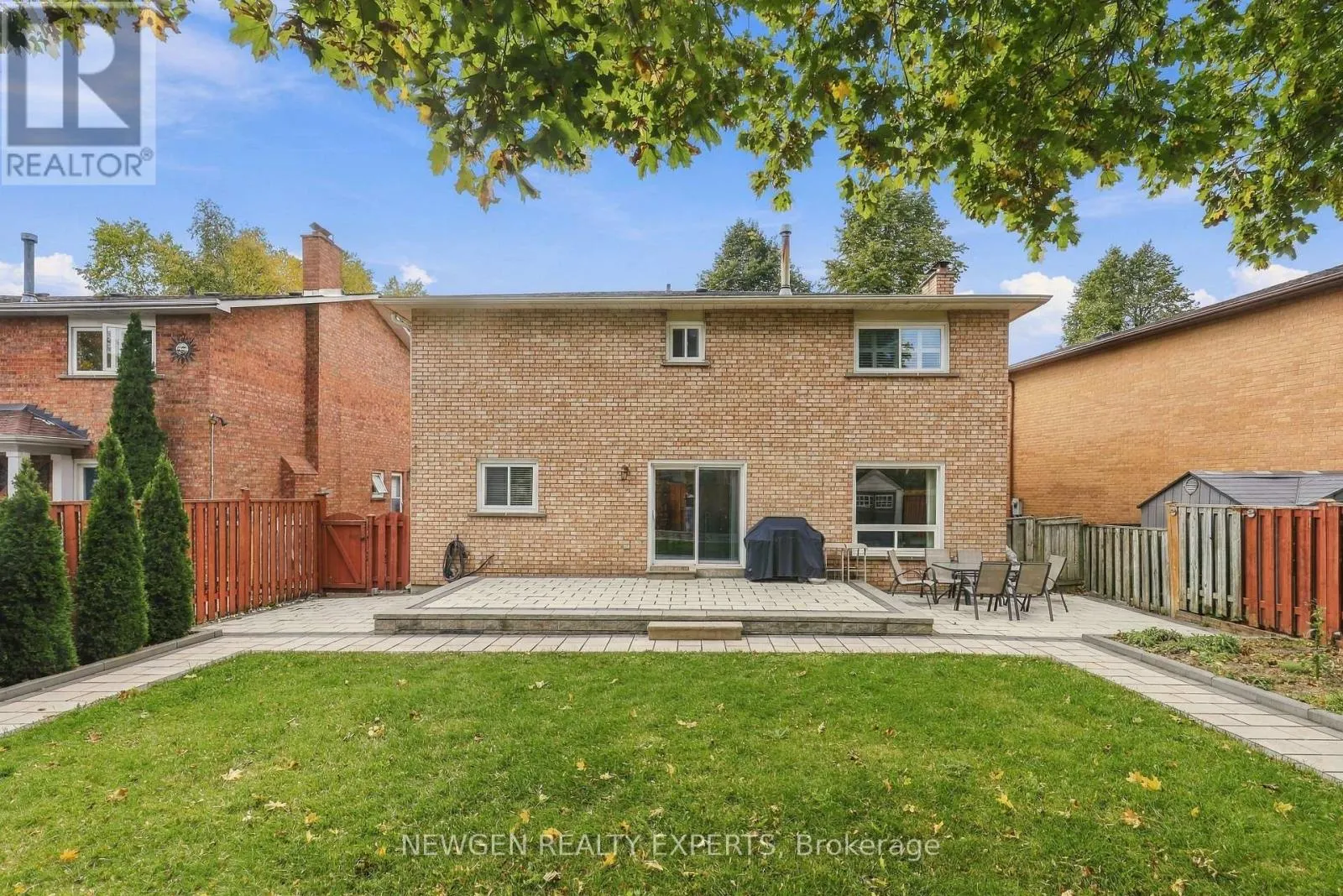 40 FOUNDRY CRESCENT E