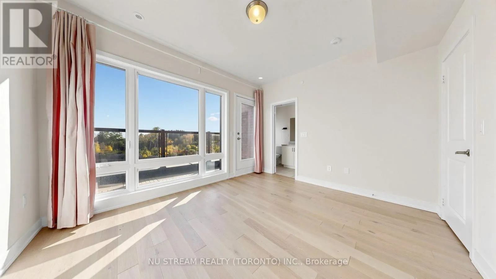72 INGERSOLL LANE