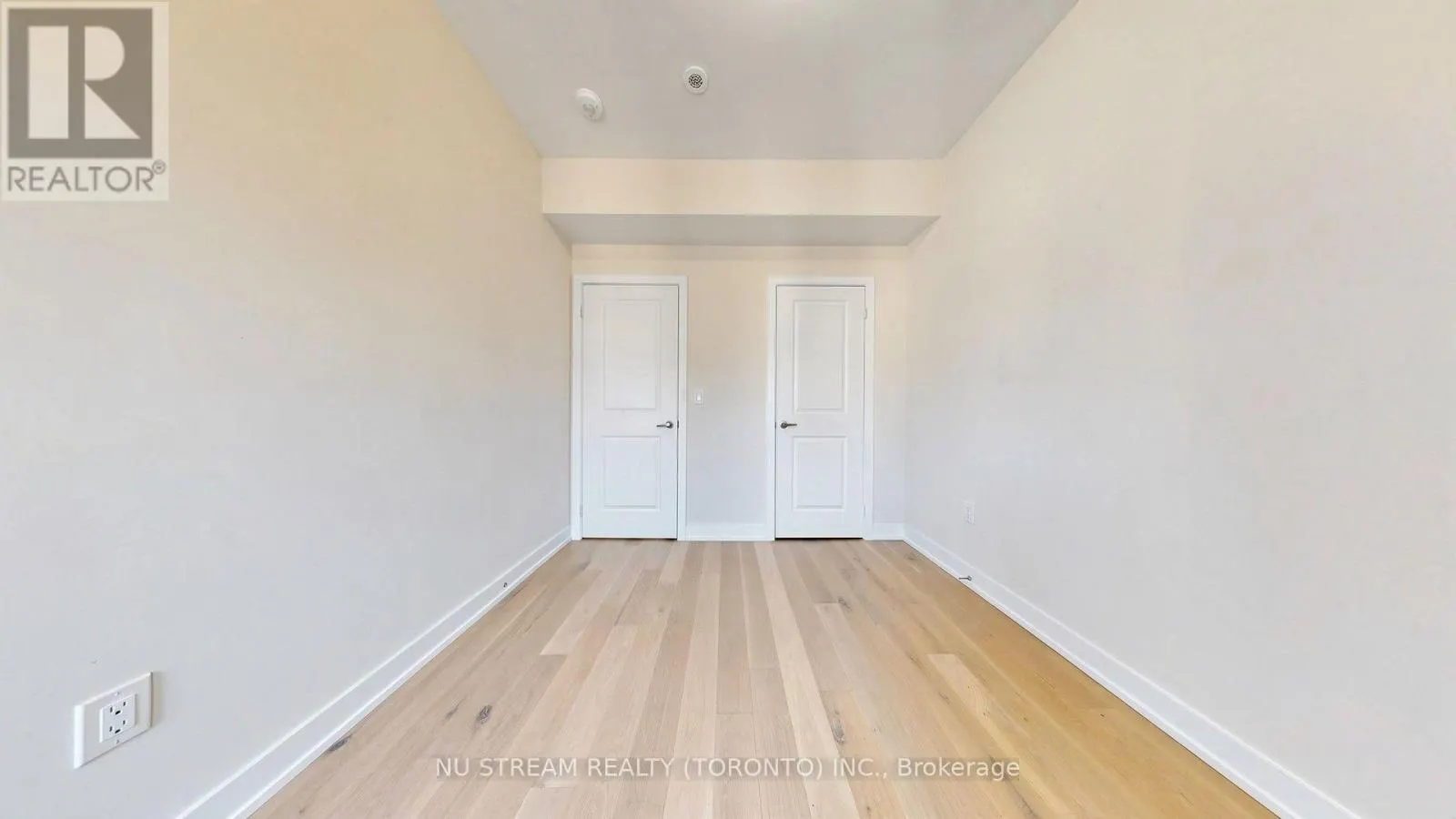72 INGERSOLL LANE
