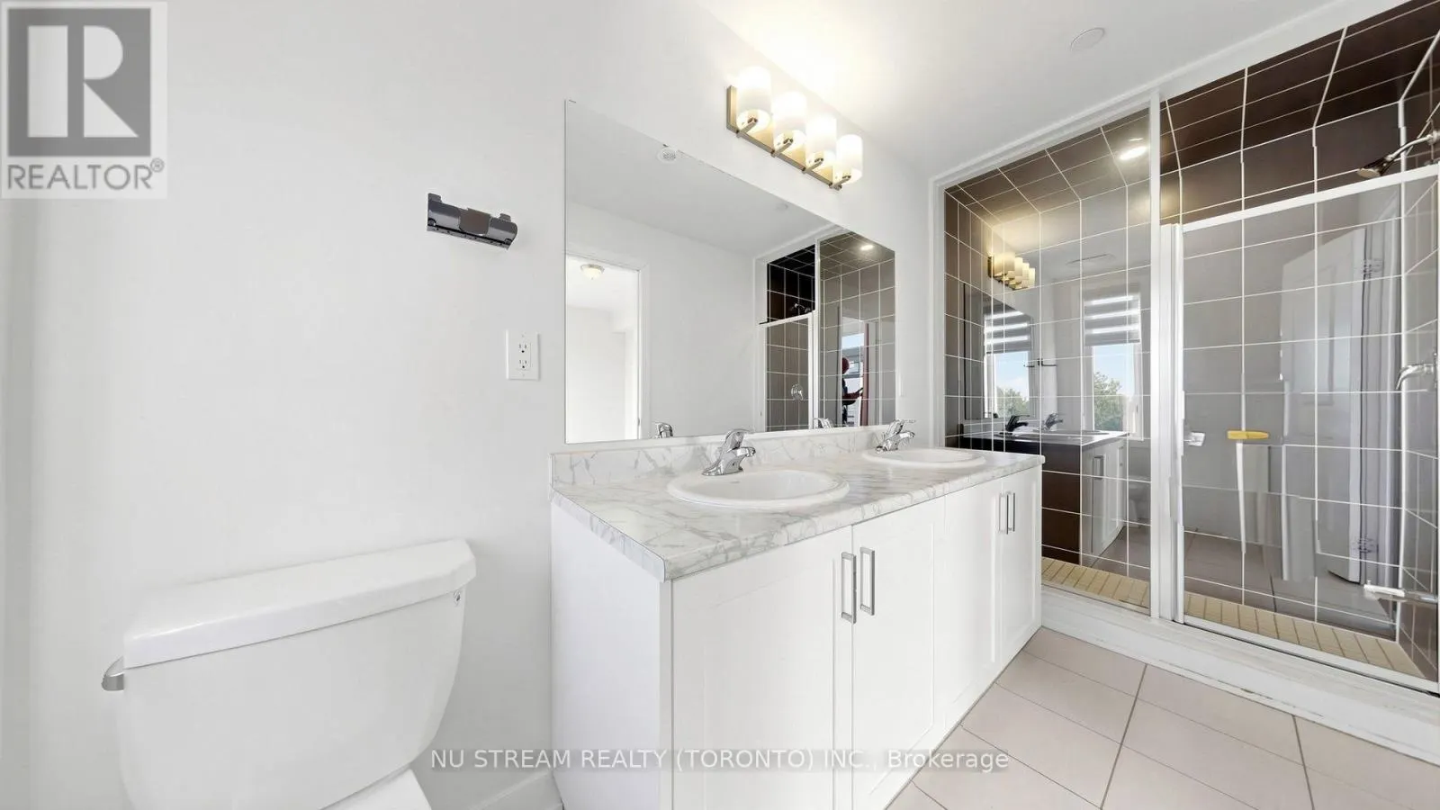 72 INGERSOLL LANE