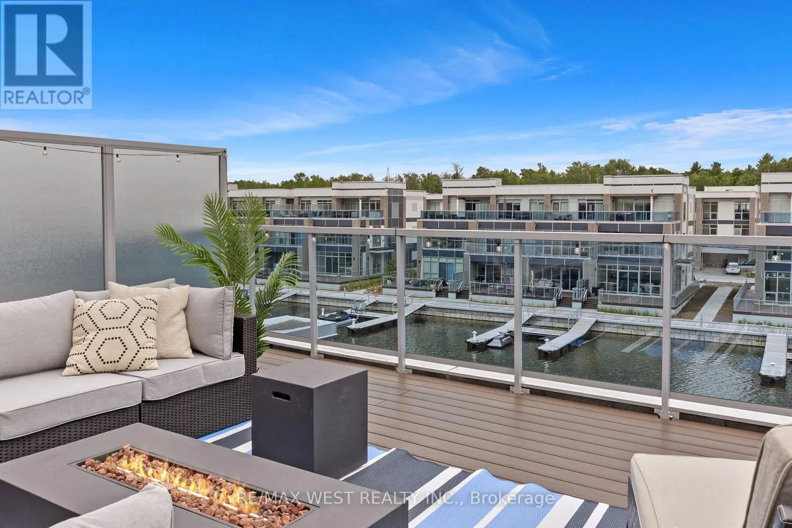 3657 FERRETTI COURT