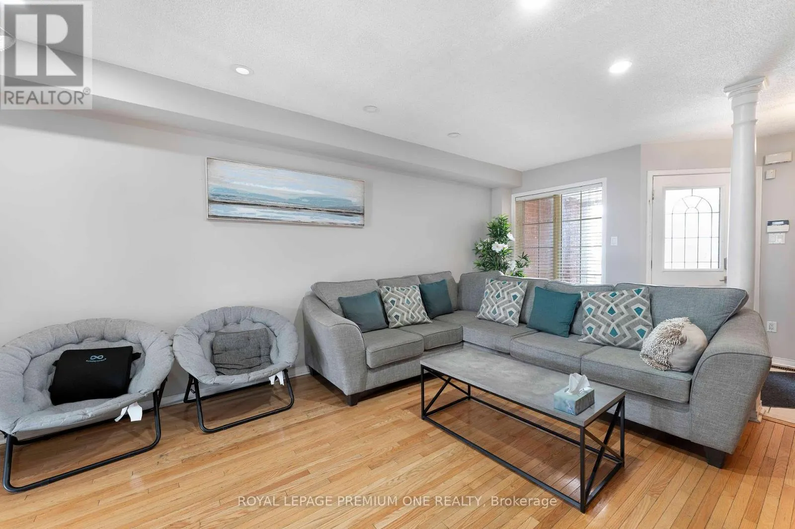 167 PARKTREE DRIVE
