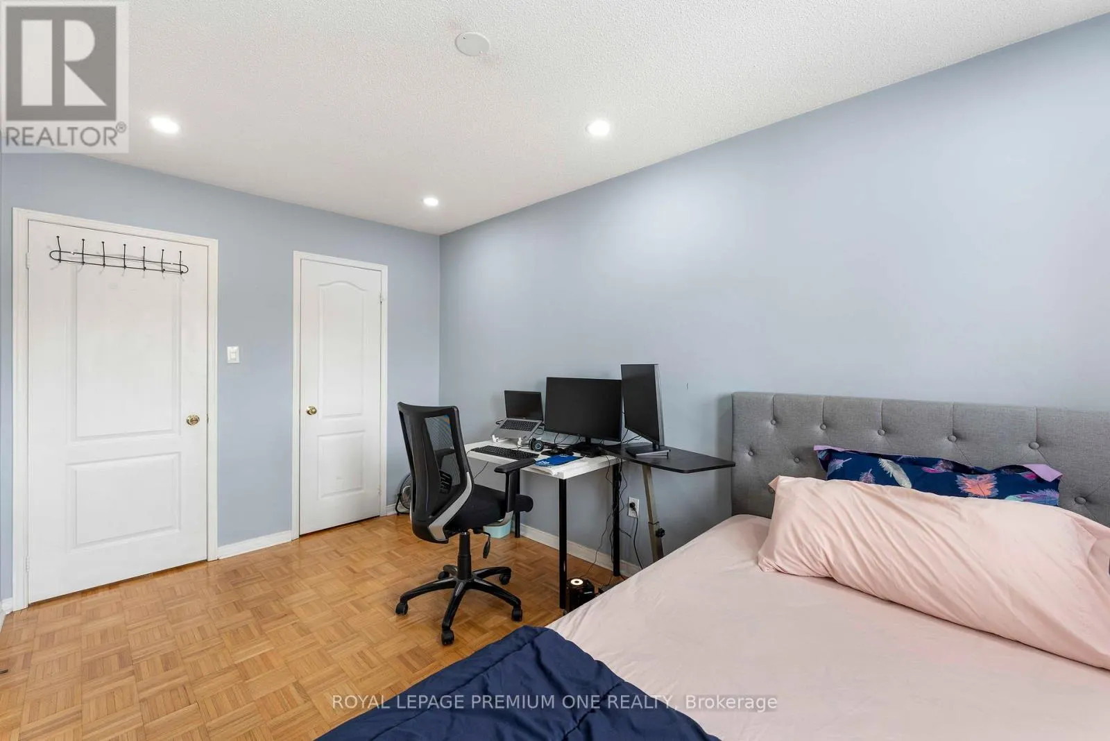 167 PARKTREE DRIVE