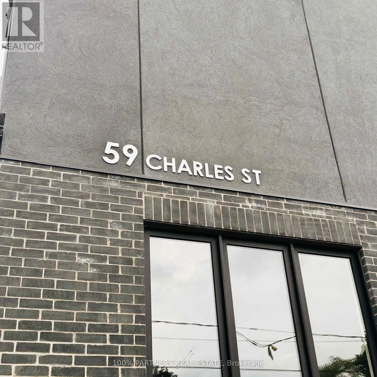 6 - 59 CHARLES STREET