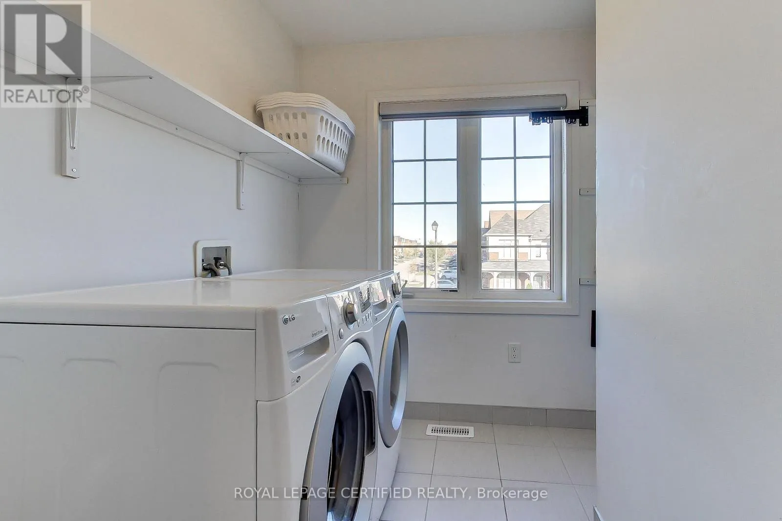 8 MARTIN TRAIL