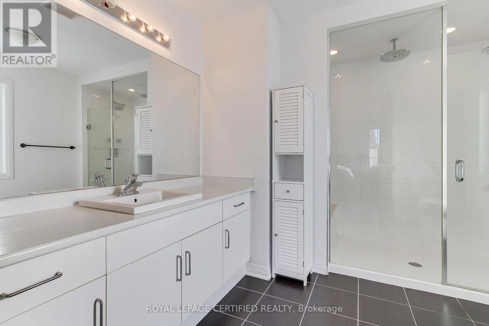 8 MARTIN TRAIL