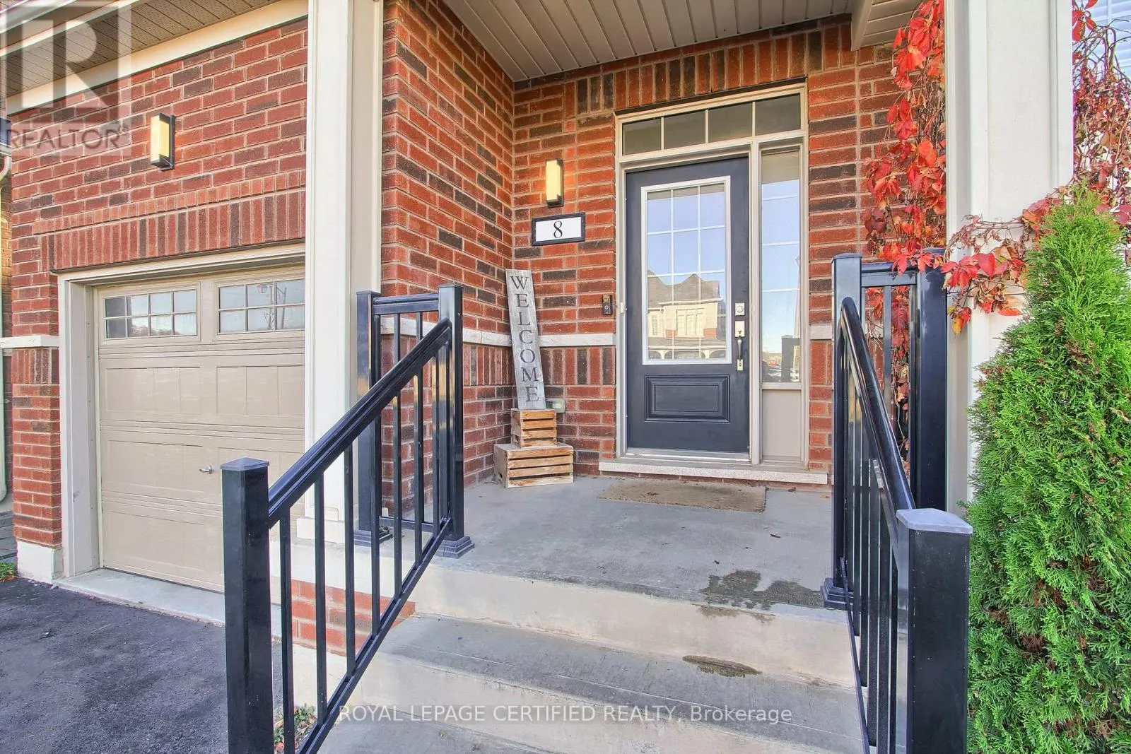 8 MARTIN TRAIL
