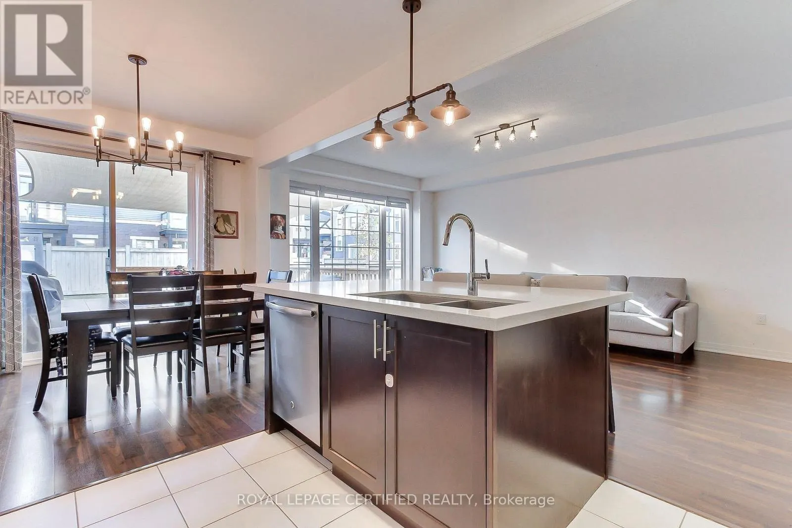 8 MARTIN TRAIL