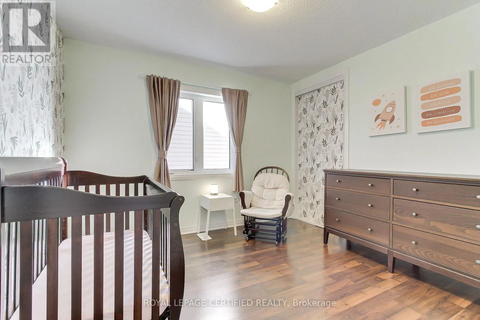 8 MARTIN TRAIL