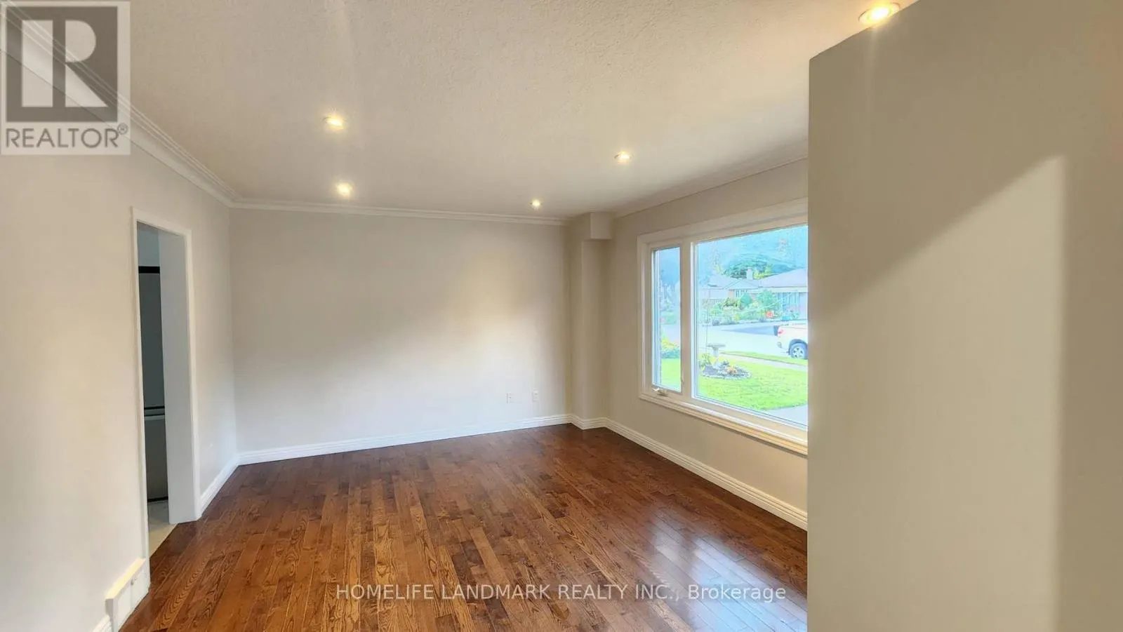 42 CARTIER CRESCENT