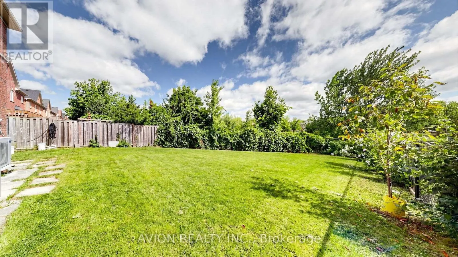 107 ALEXANDER LAWRIE AVENUE