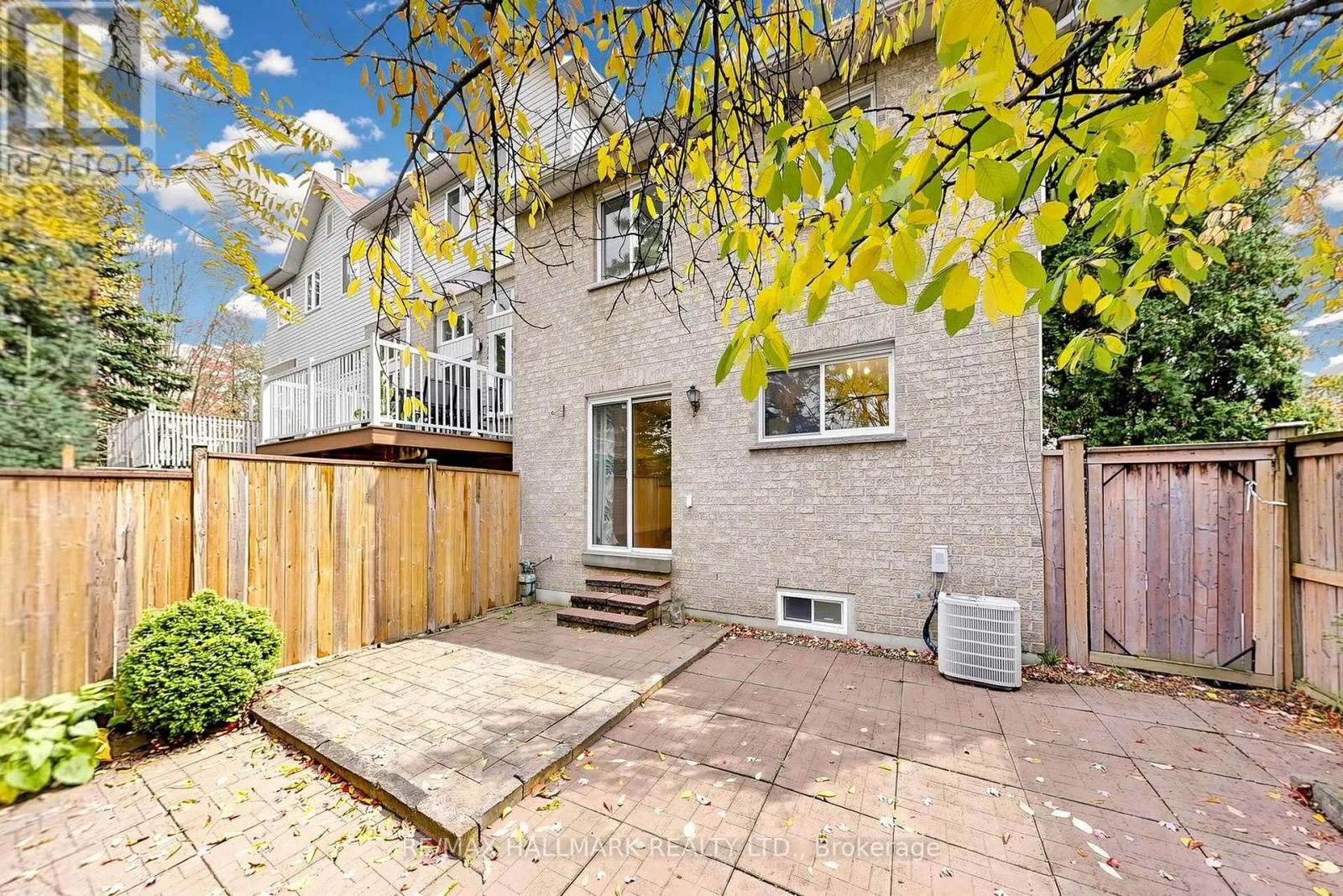 1 - 351 RIDDELL COURT