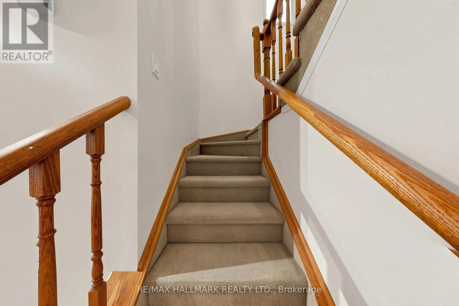 1 - 351 RIDDELL COURT