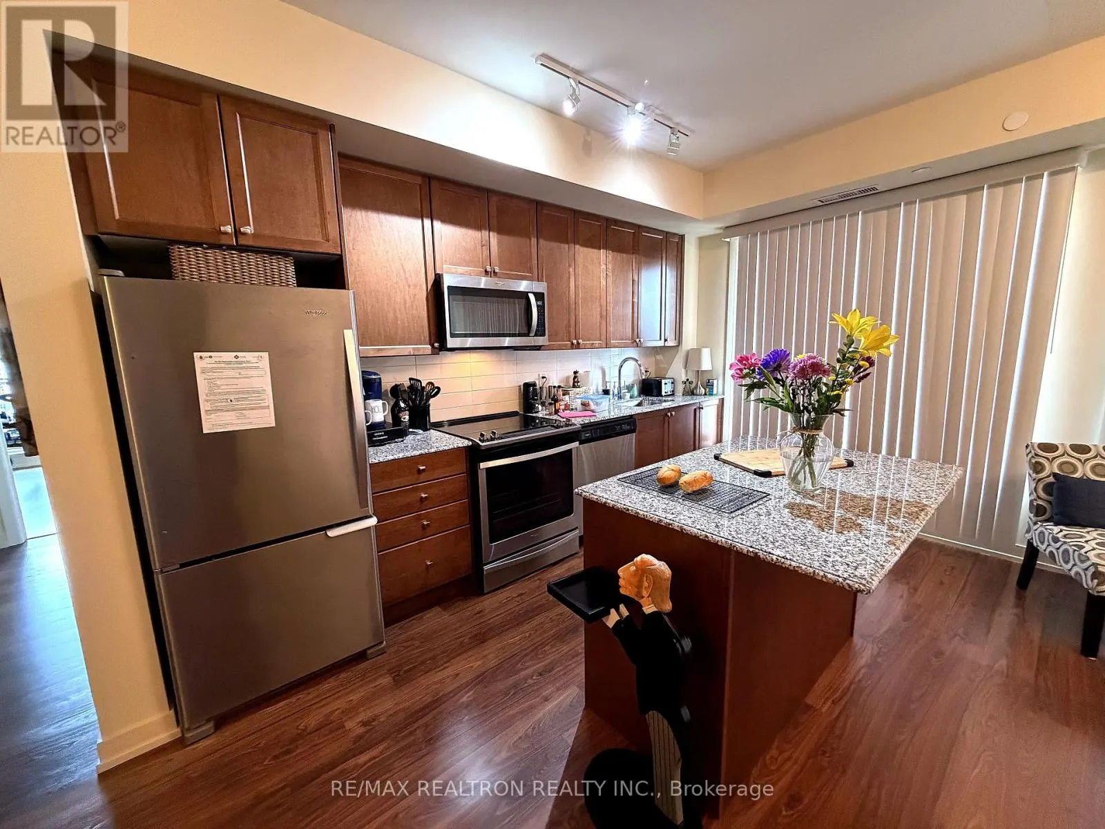 343 - 555 WILLIAM GRAHAM DRIVE