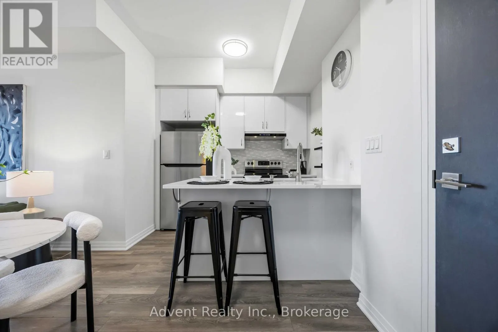 113 - 58 ADAM SELLERS STREET