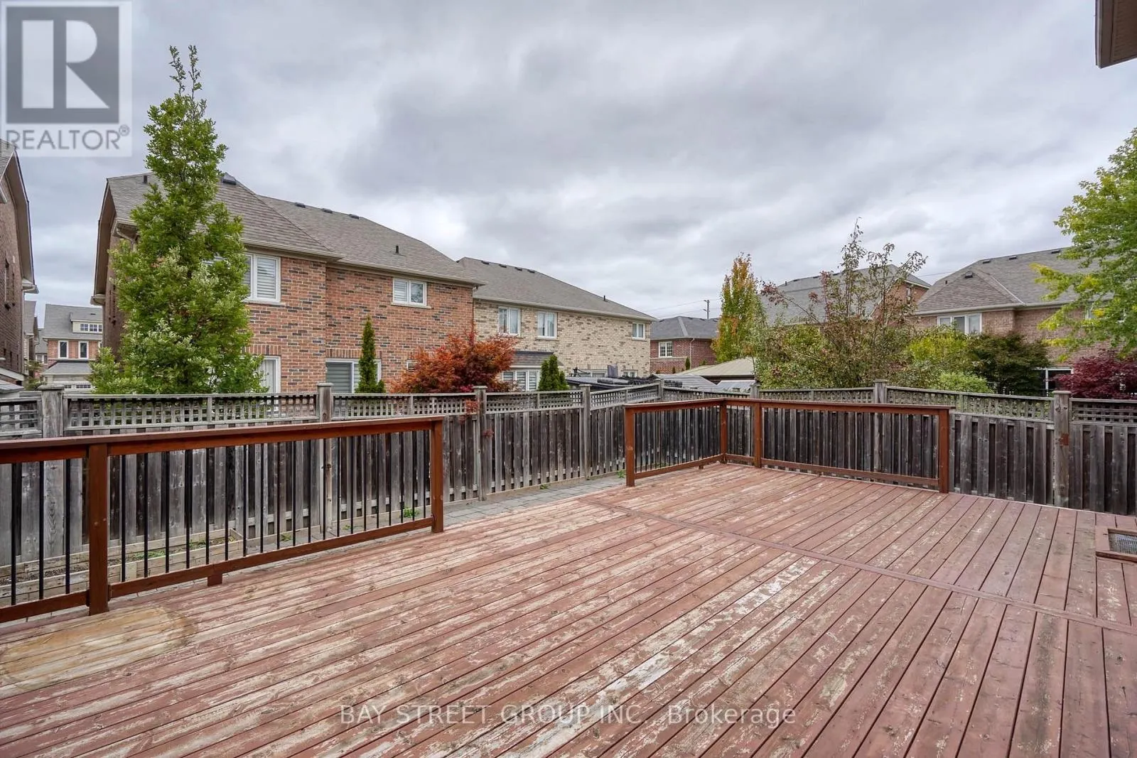 82 PRINCE OF WALES DRIVE