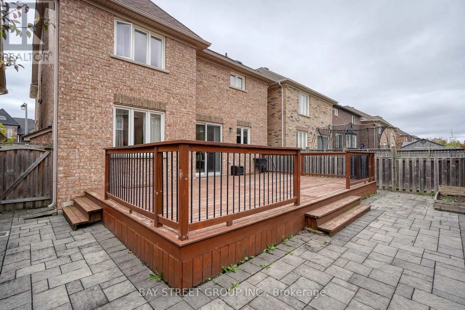 82 PRINCE OF WALES DRIVE