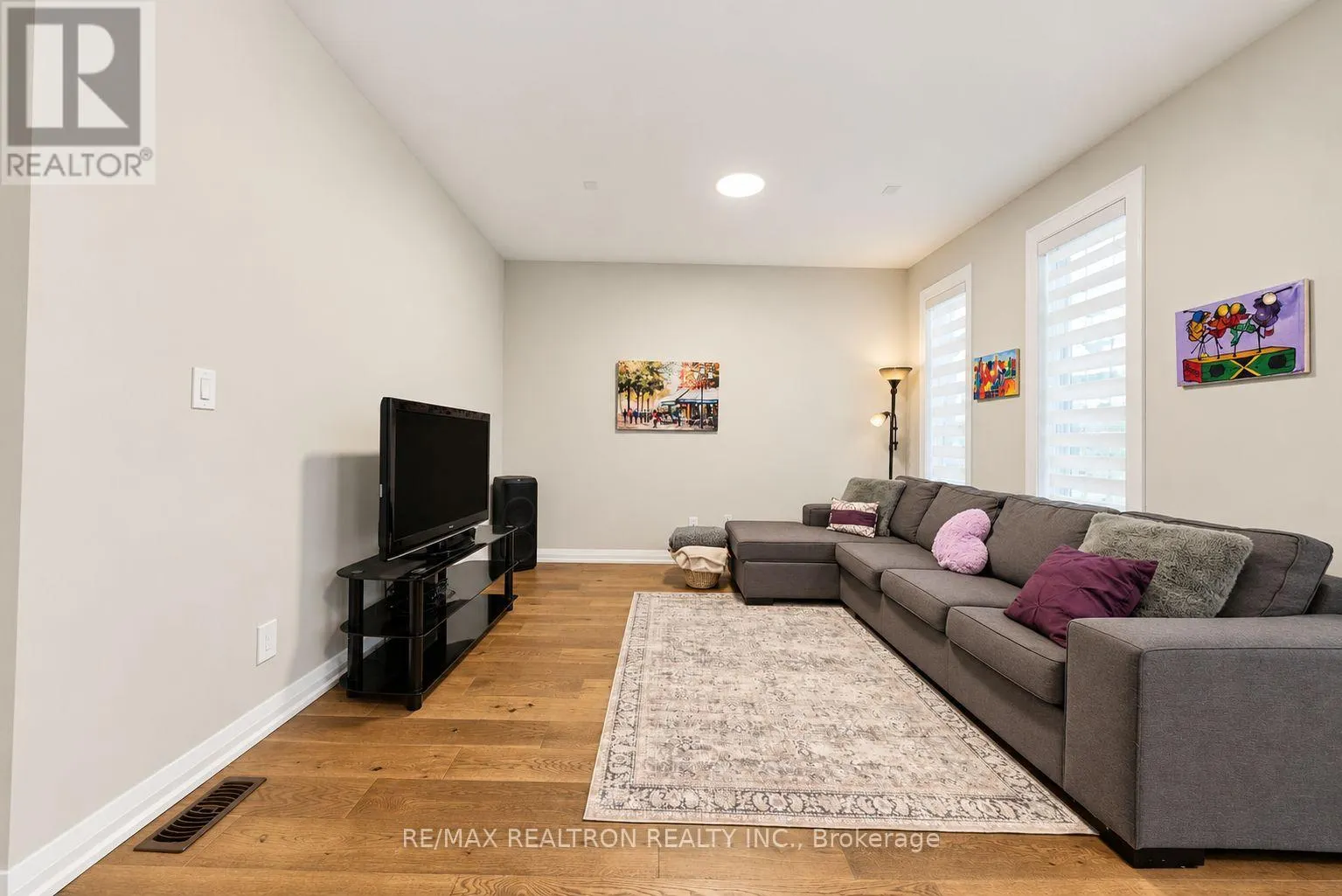 07 - 260 EAGLE STREET