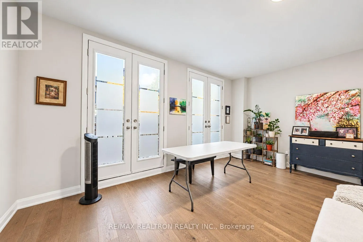 07 - 260 EAGLE STREET